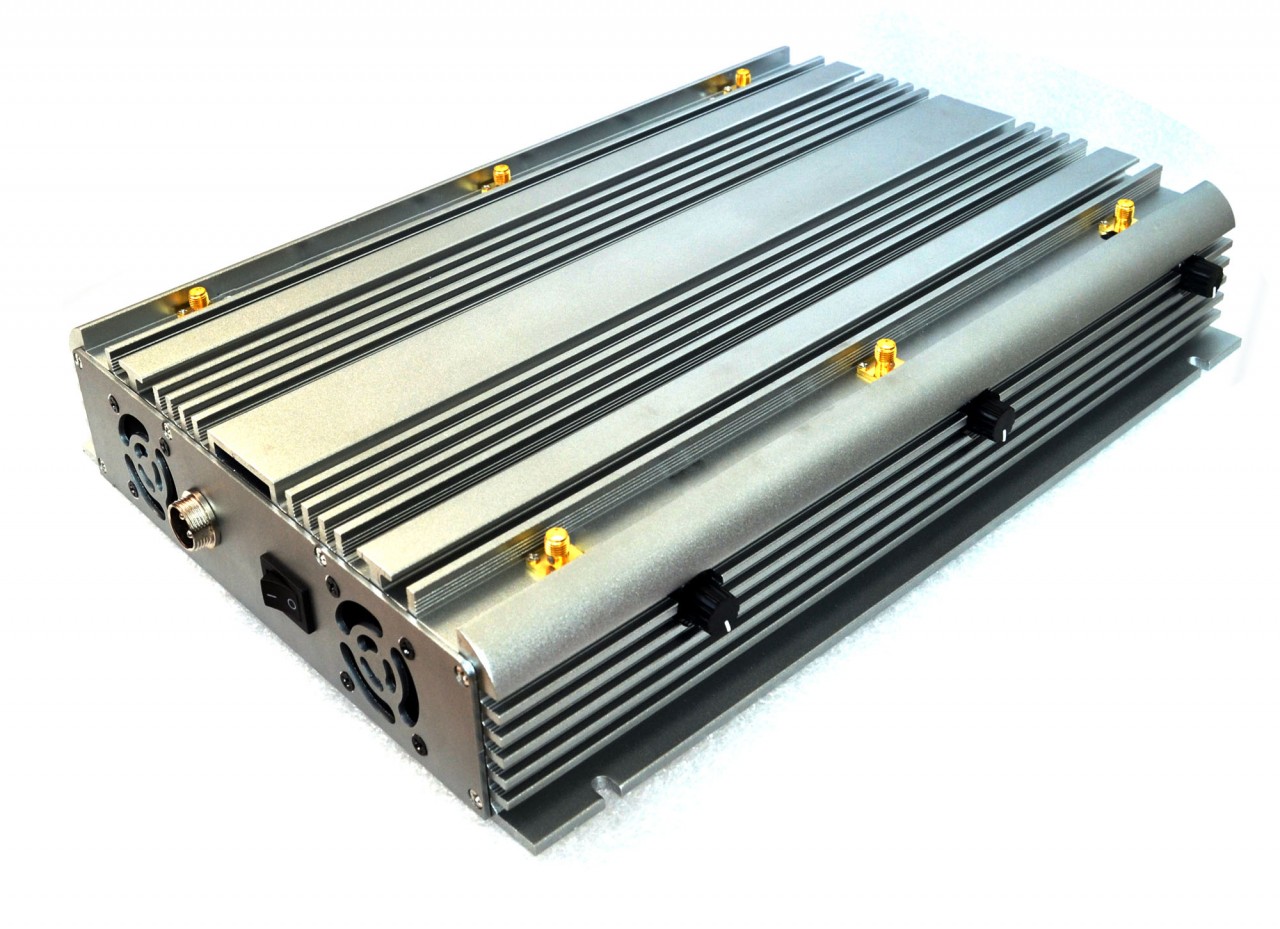 High Power 70W Adjustable Desktop 2G 3G 4G Phone Jammer Up to 100 Meters 4